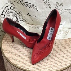 Vintage Ruffled Toe Red Pumps